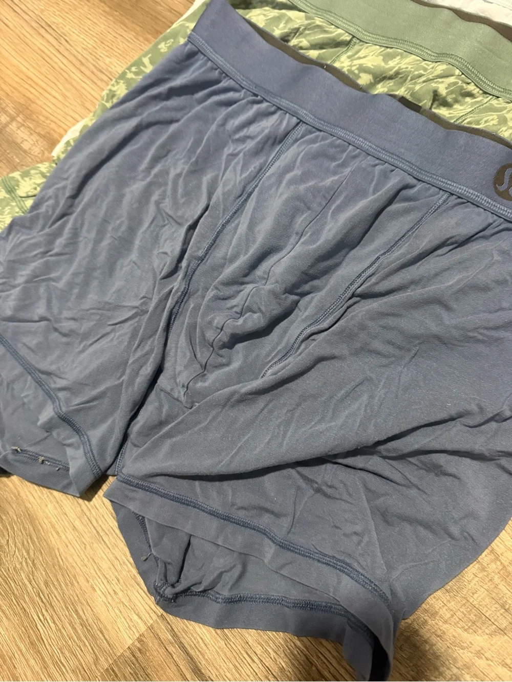 lululemon athletica men’s athletic